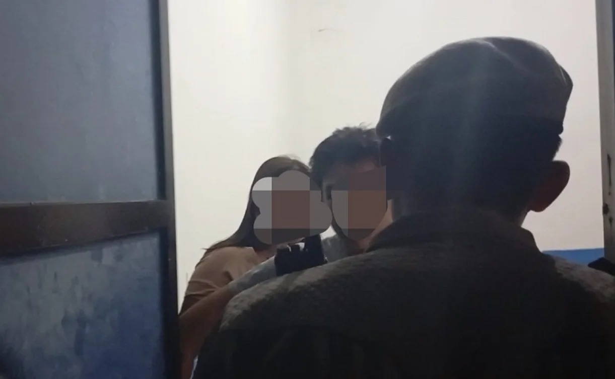Pria Beristri dan Gadis di Aceh Utara 'Kikuk' saat Digeruduk Warga di Toko Parfum, Ngaku Baru Kelar 'Proyek'!