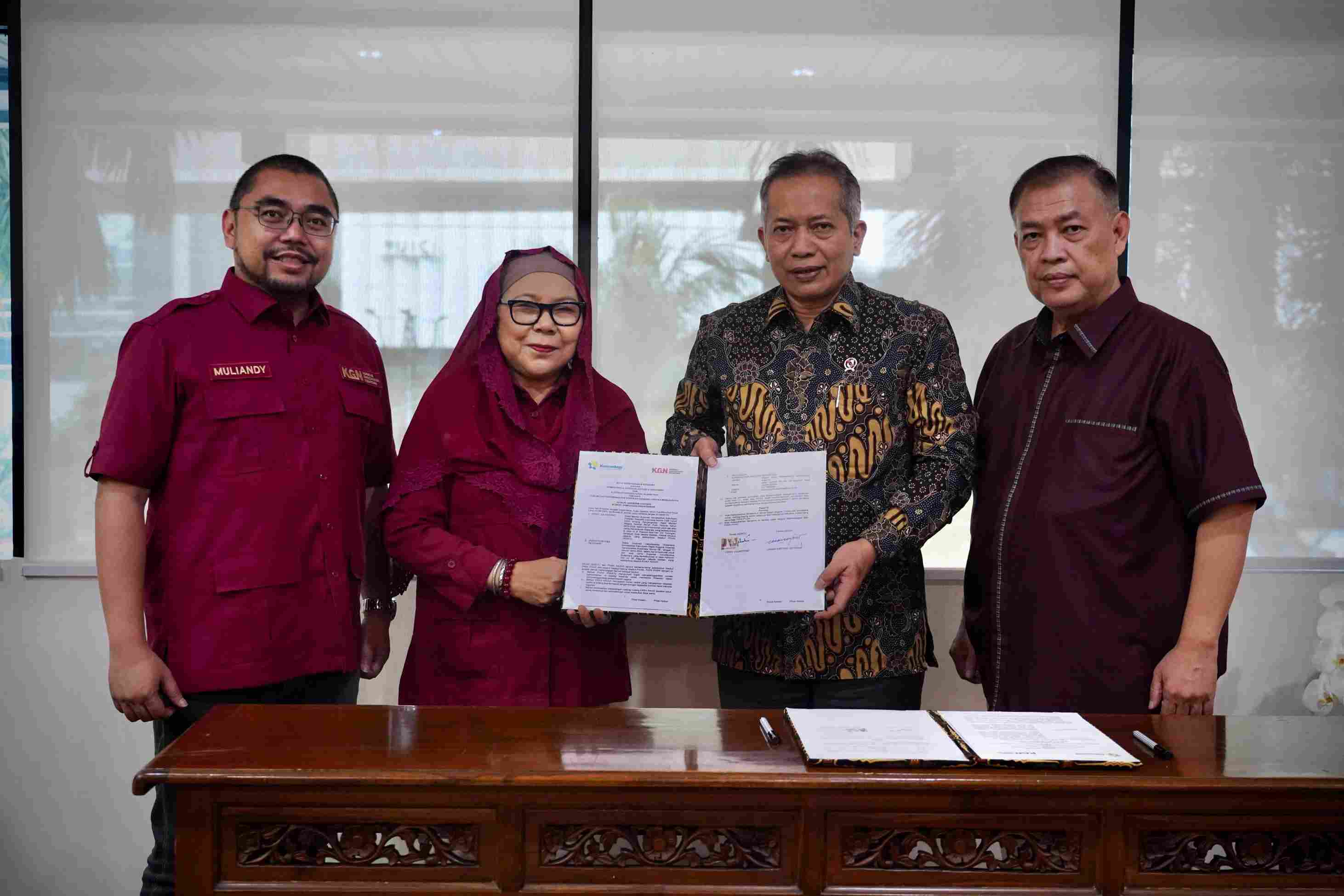 Kemenkop dan KGN Jalin Kerja Sama Peningkatan SDM Pengelola Kopdes Merah Putih Berbasis ToT