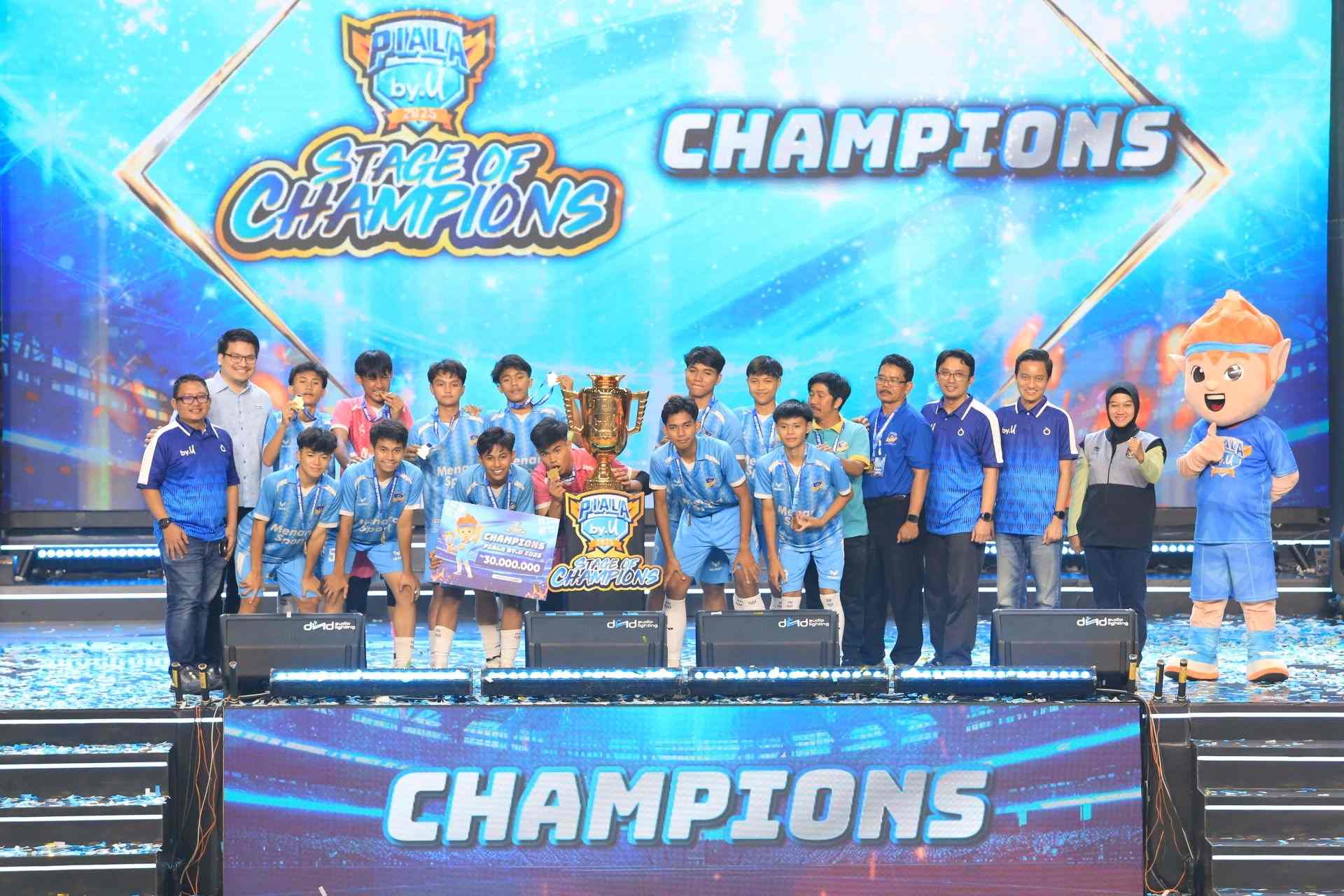 SMA Negeri 2 Banjarmasin Raih Gelar Juara Nasional di Grand Final Piala by.U 2025: Stage of Champions