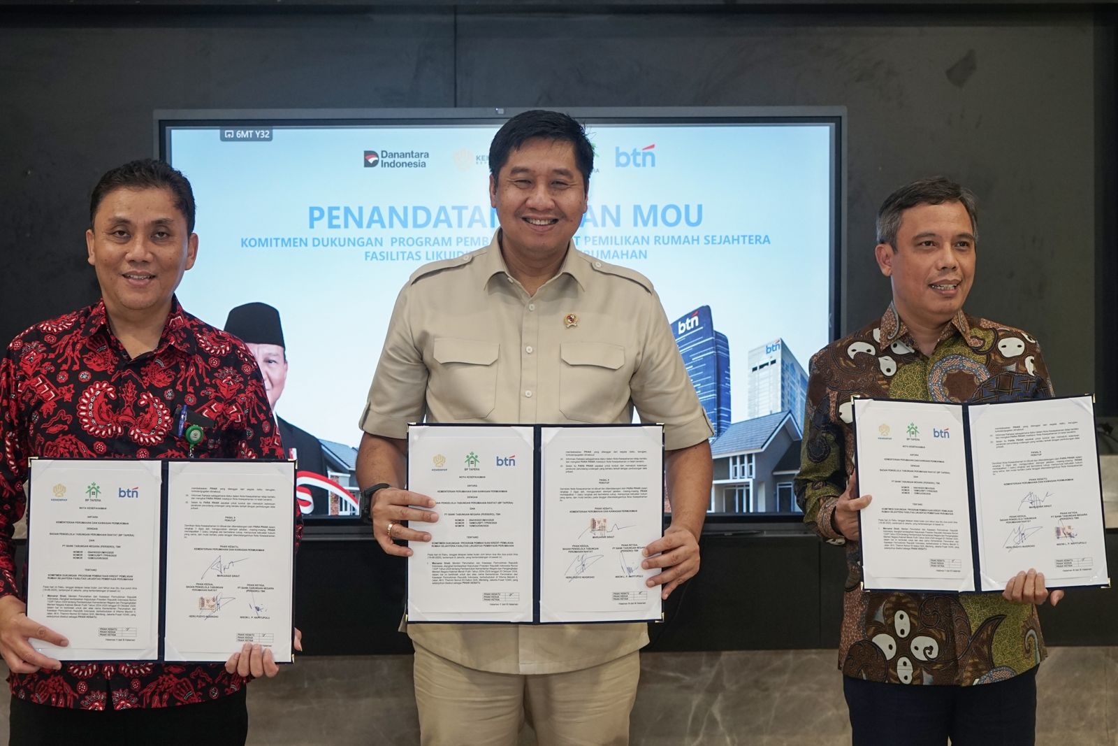 Apresiasi BTN, Menteri PKP dan Jajaran Buka Rekening Tabungan