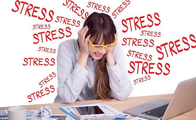 Rahasia Mengendalikan Kecemasan: Strategi Pakar untuk Hidup Lebih Damai