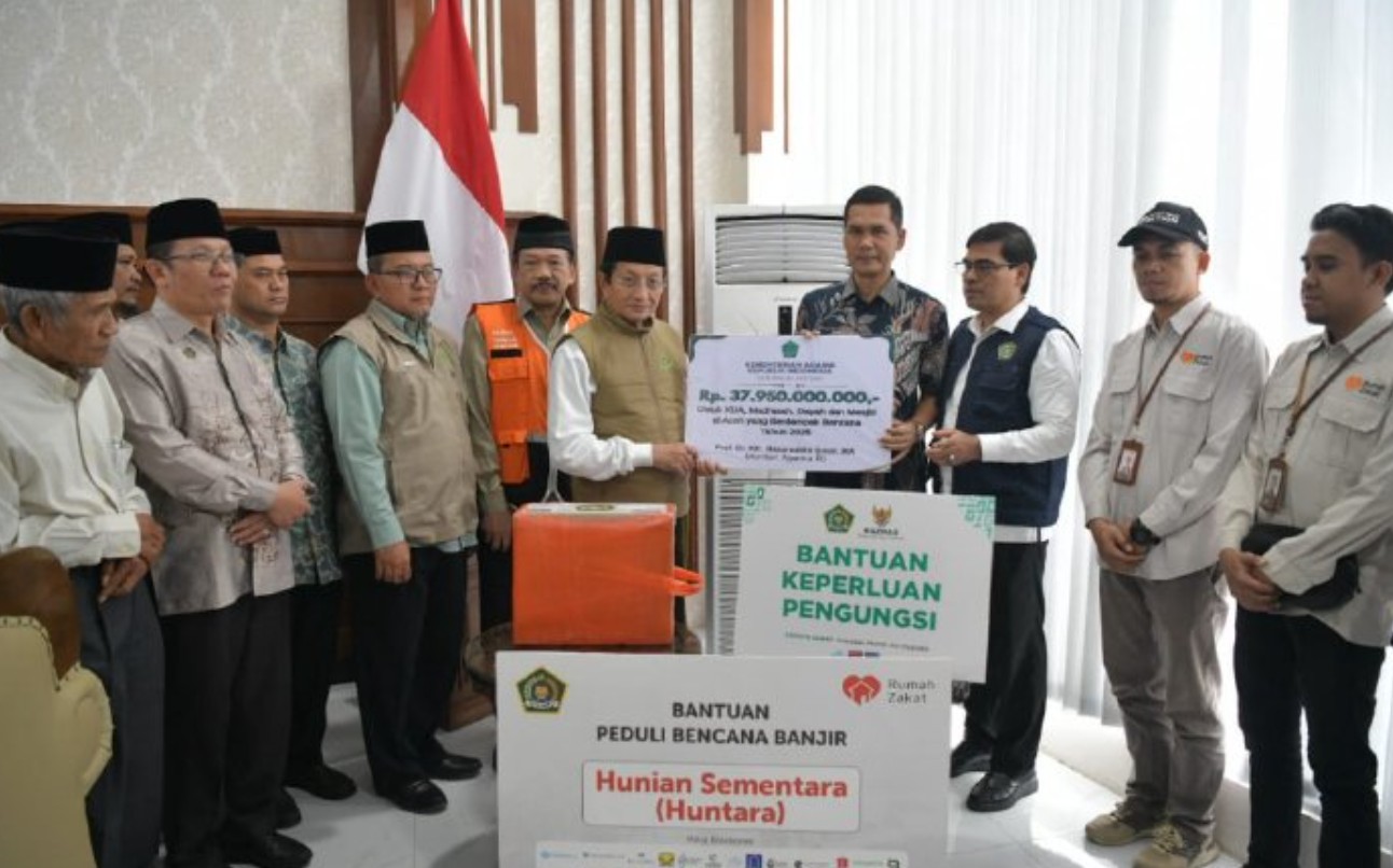 Menag Kucurkan Rp37,9 Miliar untuk Pulihkan Pesantren dan Masjid di Aceh