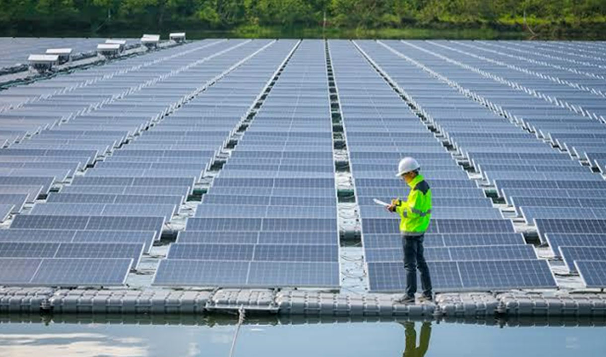 Prabowo Gaspol PLTS 100 GWp, Investasi Tembus Rp1.140 Triliun