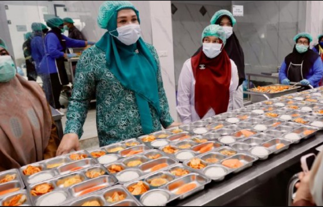 Dapur MBG Lambhuk Disidak Ketua PPK Aceh Marlina Muzakir, Ada Apa?