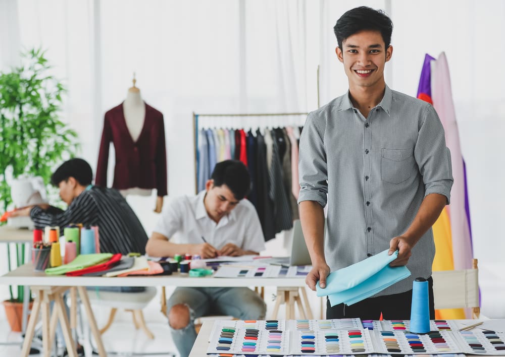 Menggali Emas Hijau Aceh: Peluang dan Tantangan Ekonomi Kreatif di Tanah Rencong