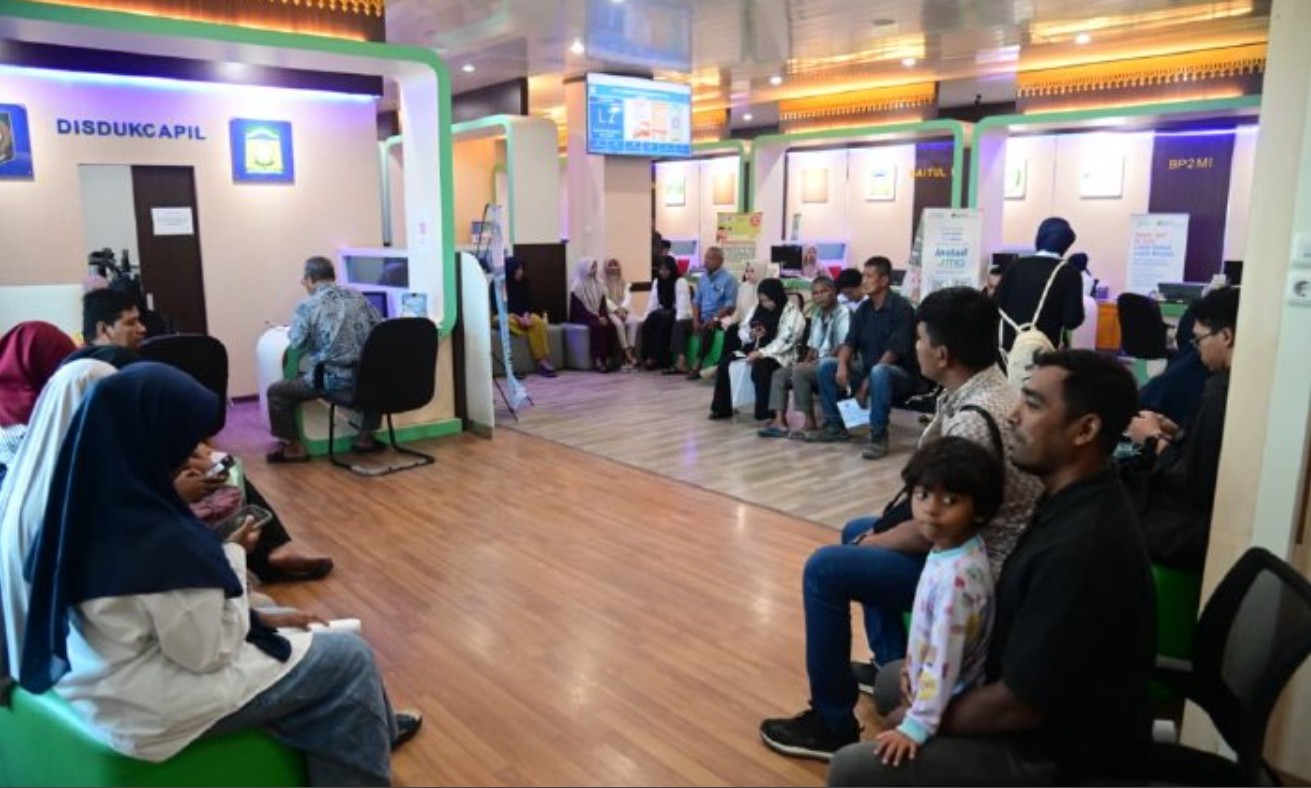 Awal Tahun 2026, MPP Aceh Besar Diserbu Ratusan Warga, Disdukcapil Jadi Primadona
