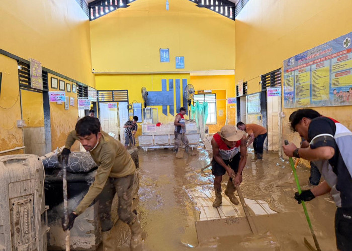 Upaya Pertamina Bersihkan Puskesmas Rantau, Pulihkan Layanan Kesehatan Masyarakat Aceh Tamiang