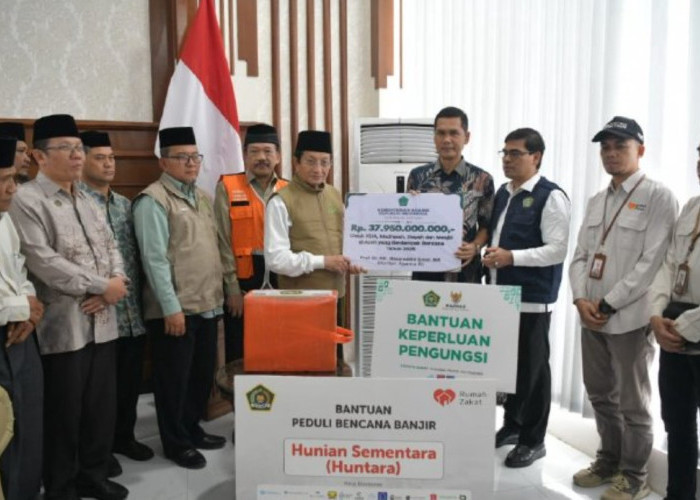 Menag Kucurkan Rp37,9 Miliar untuk Pulihkan Pesantren dan Masjid di Aceh