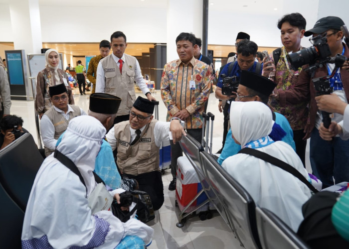 Lepas Kloter 1 Jemaah Haji di Embarkasi Cipondoh, BSI Optimalkan Layanan di Indonesia dan Tanah Suci