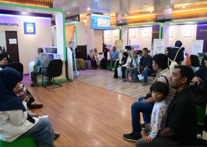 Awal Tahun 2026, MPP Aceh Besar Diserbu Ratusan Warga, Disdukcapil Jadi Primadona