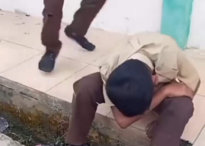 Ahmad Sahroni Atensi Keras Video Perundungan Bocah SMP: Masukin Barak Militer, Dedi Mulyadi!