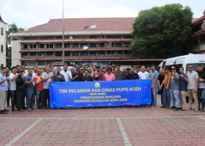 Dinas PUPR Aceh Kerahkan Relawan Bersih-bersih Pascabencana di Aceh Tamiang