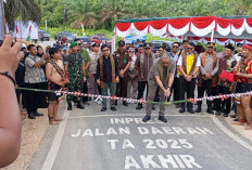 Tuai Keharuan, Jalan Sapah-Sepadak Kini Mulus Usai 38 Tahuan Penantian