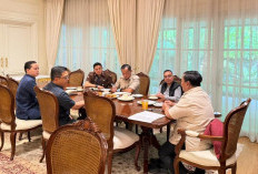Prabowo Beri Arahan Penting saat Gelar Pertemuan Terbatas dengan Sufmi Dasco